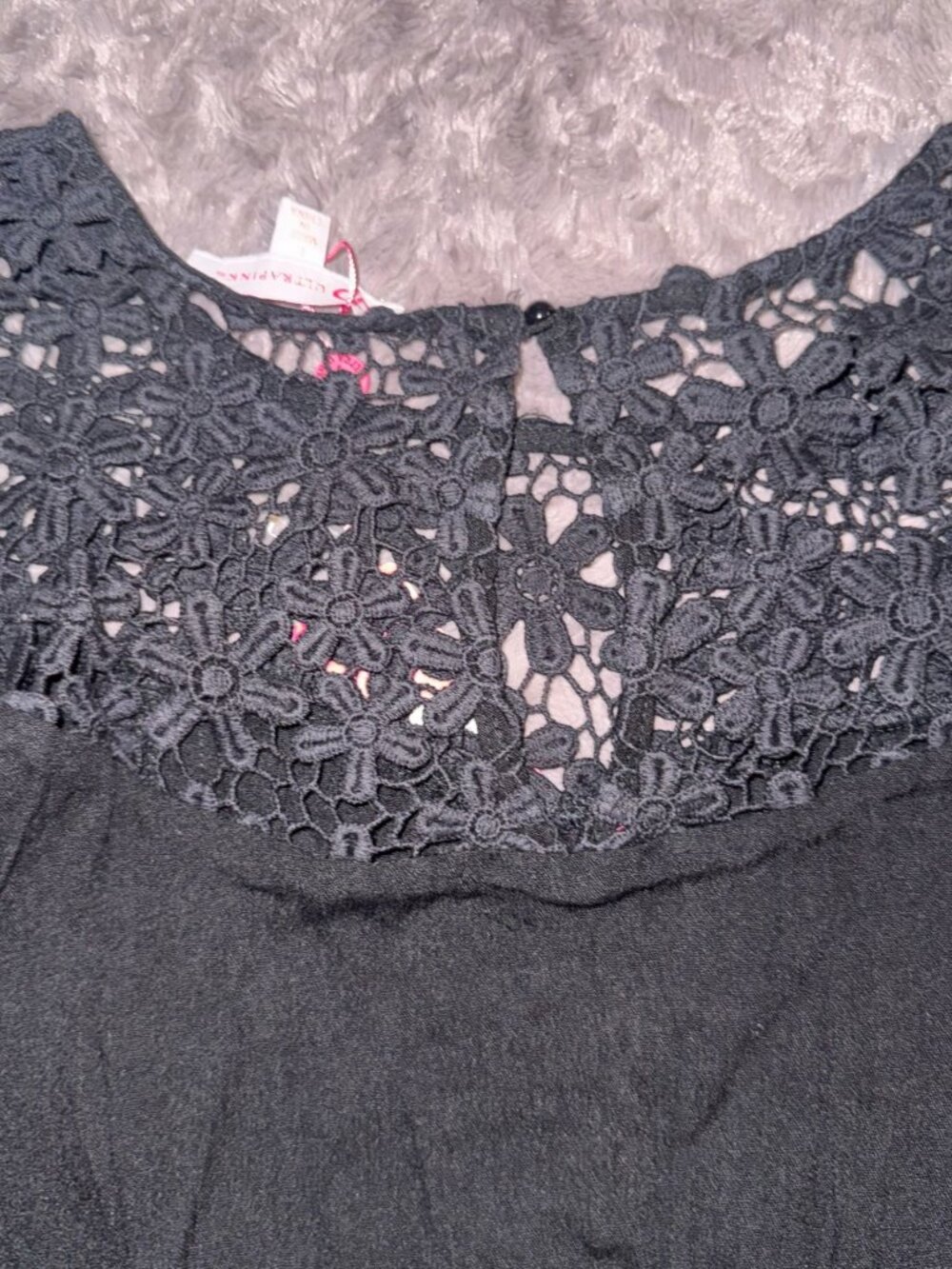 Ultrapink Black Lace Trim Blouse Size L with Tags - Picture 9 of 9